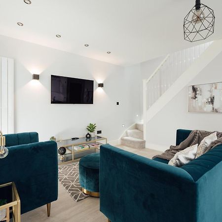 Inviting 2 Bedroom House In Dorking Eksteriør bilde