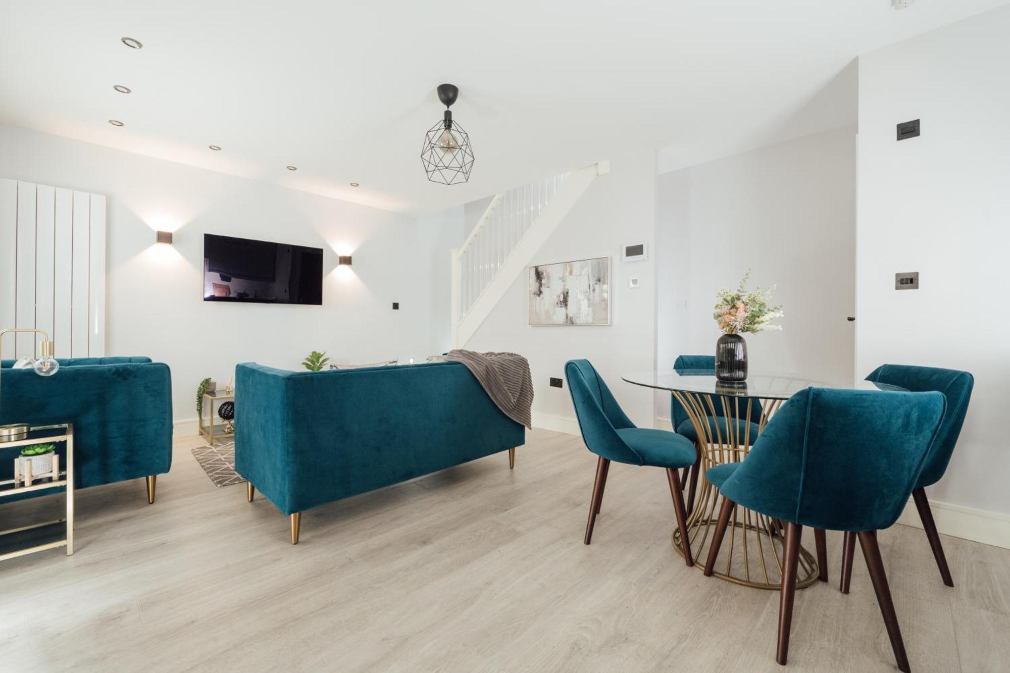 Inviting 2 Bedroom House In Dorking Eksteriør bilde