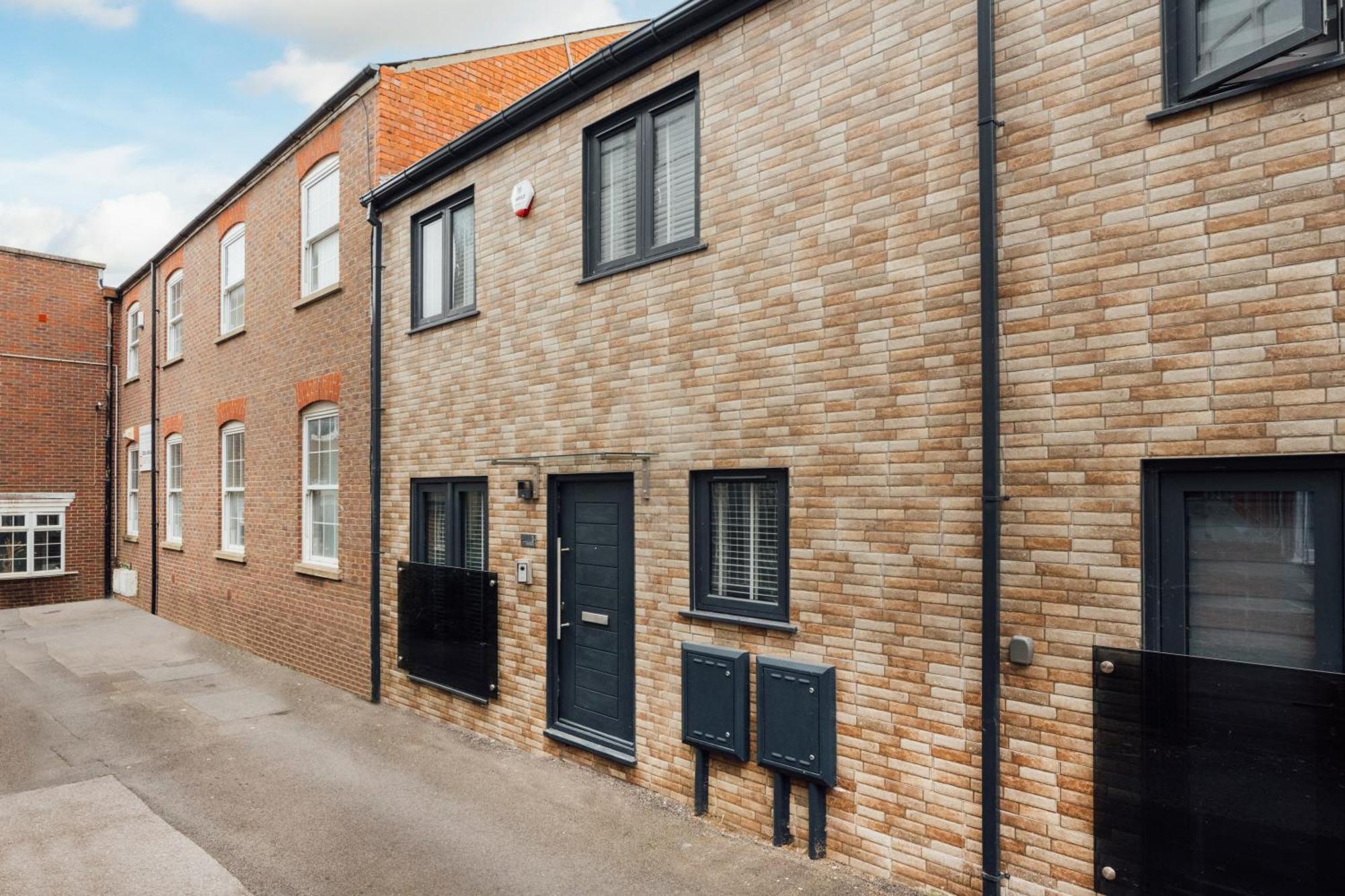Inviting 2 Bedroom House In Dorking Eksteriør bilde